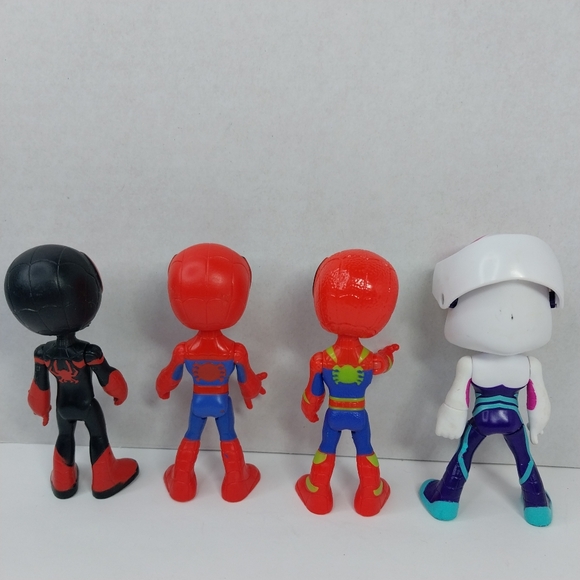 Hasbro Spidey and His Amazing Friends 4" Mixed Lot Motorcycle Action Figures - Picture 5 of 10